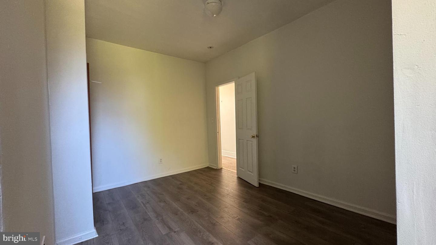 2815 Clifton Ave Property Photo 13