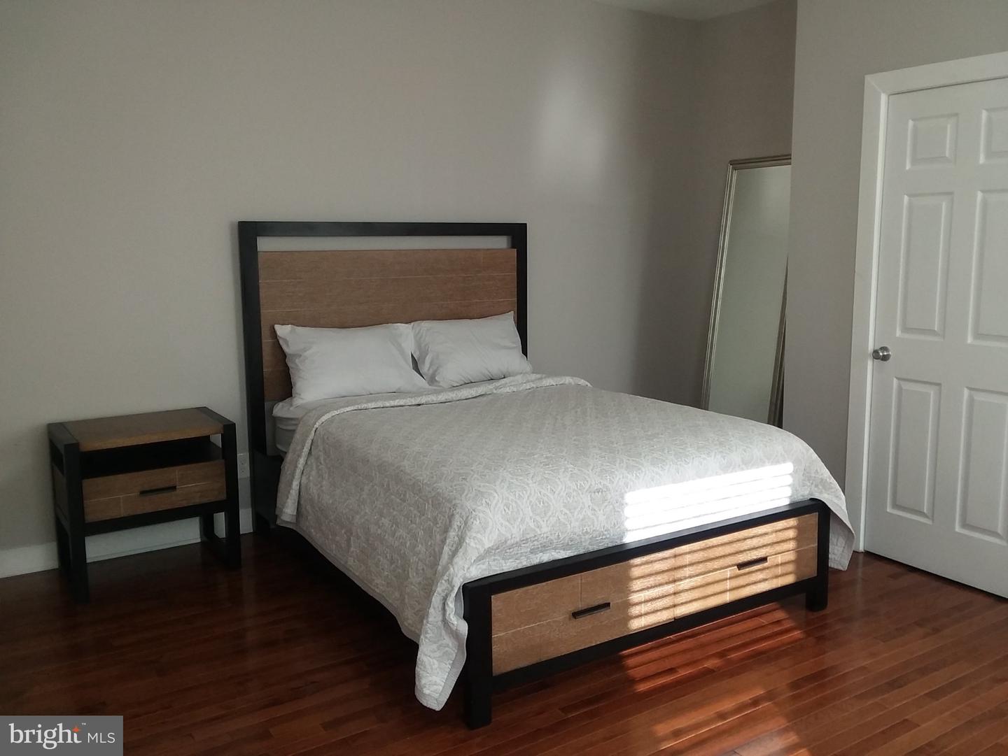 2012 Mount Royal #3fr Property Photo 11