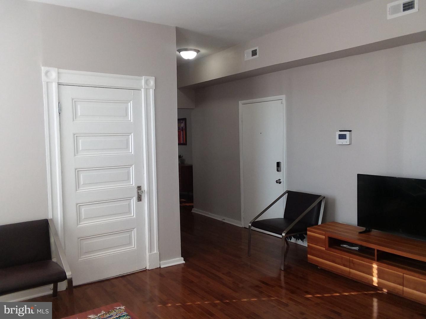 2012 Mount Royal #3fr Property Photo 17