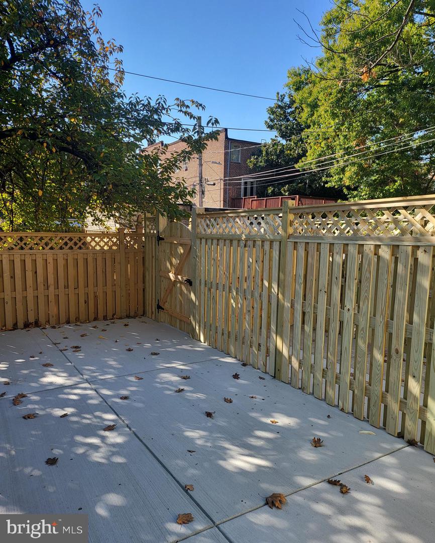 2012 Mount Royal #3fr Property Photo 72