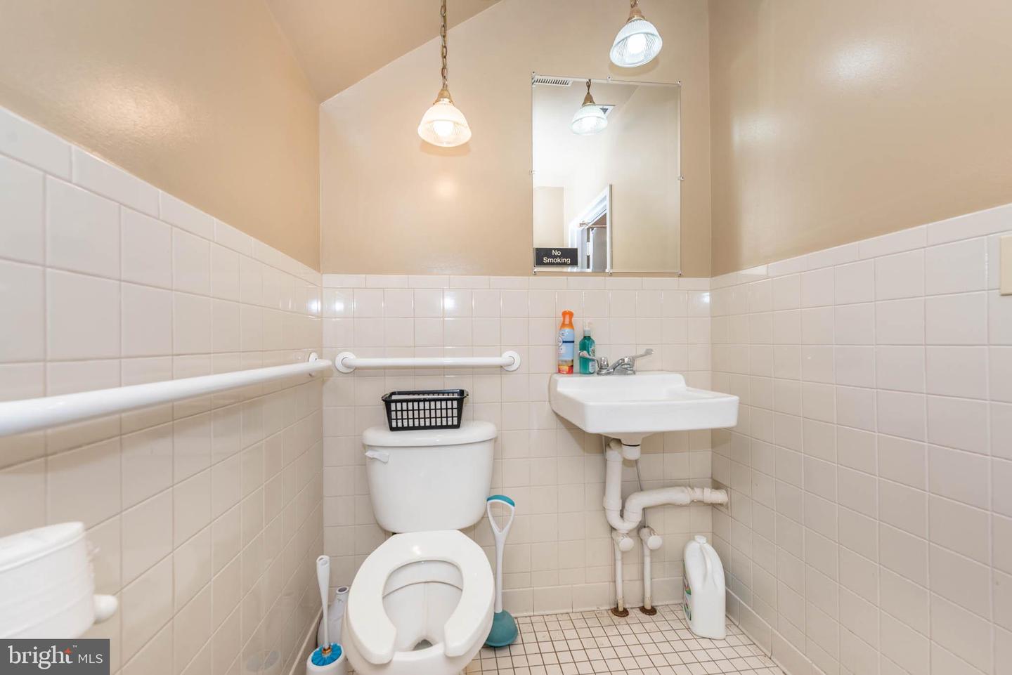 1300 Eutaw Pl Property Photo 13