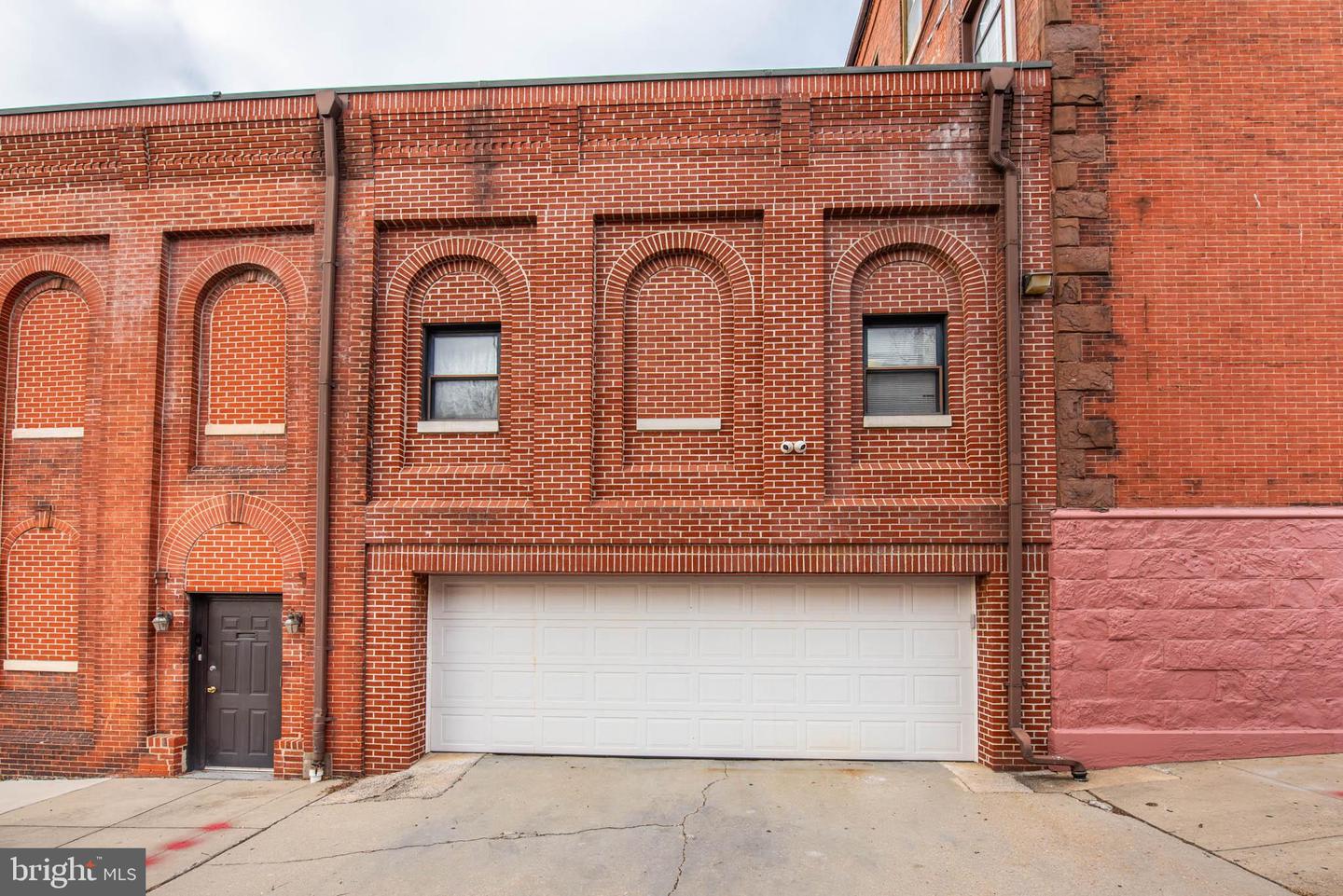 1300 Eutaw Pl Property Photo 38