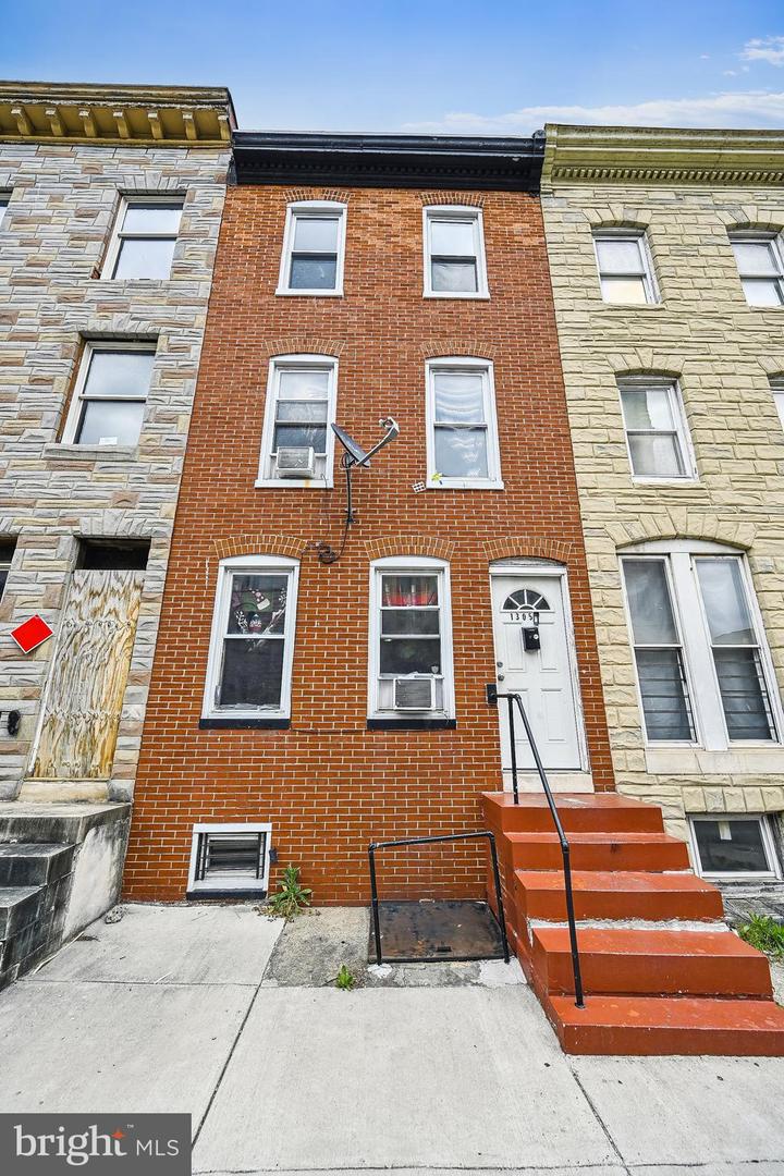 1305 Druid Hill Ave Property Photo 1