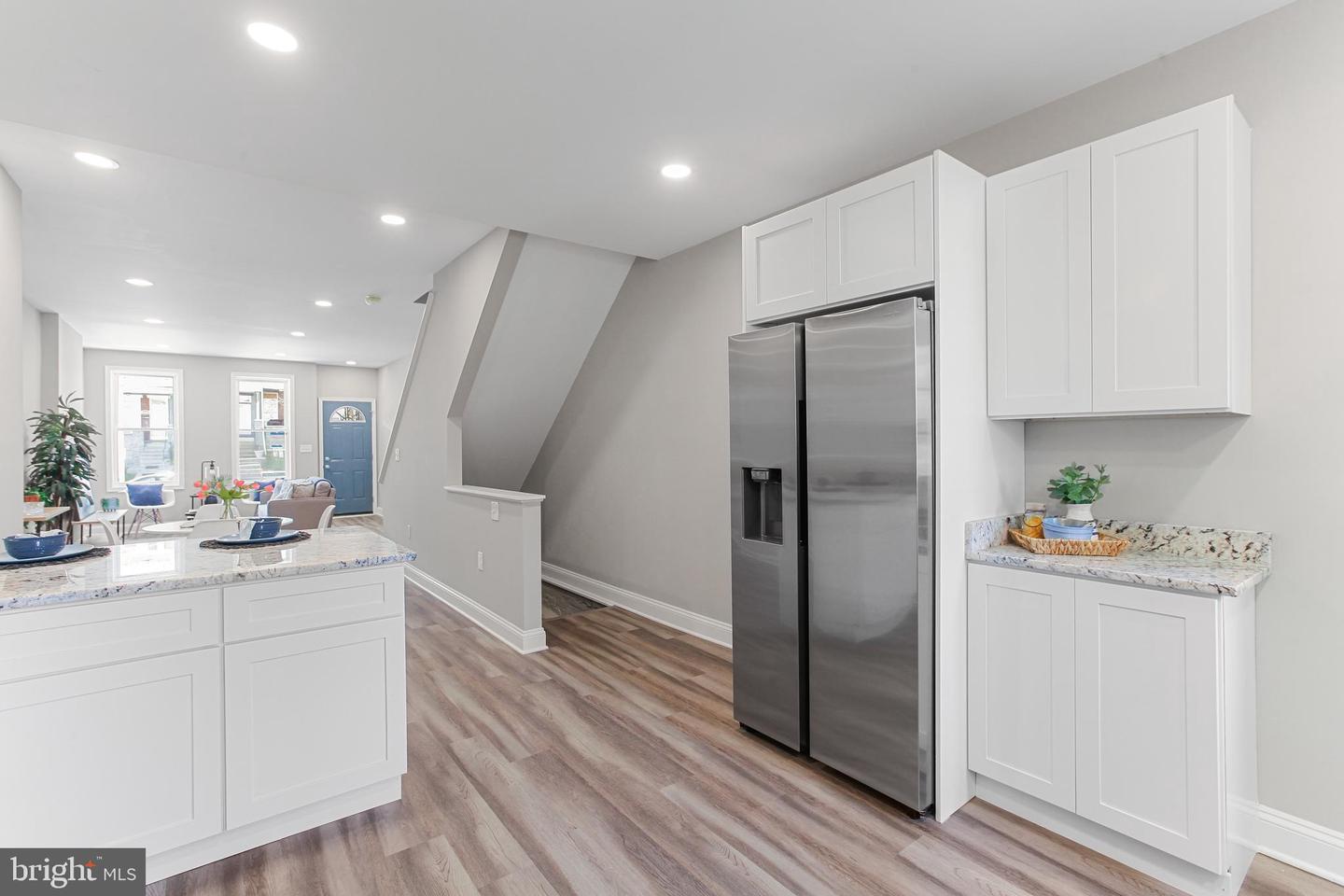2712 W Mosher St Property Photo 15