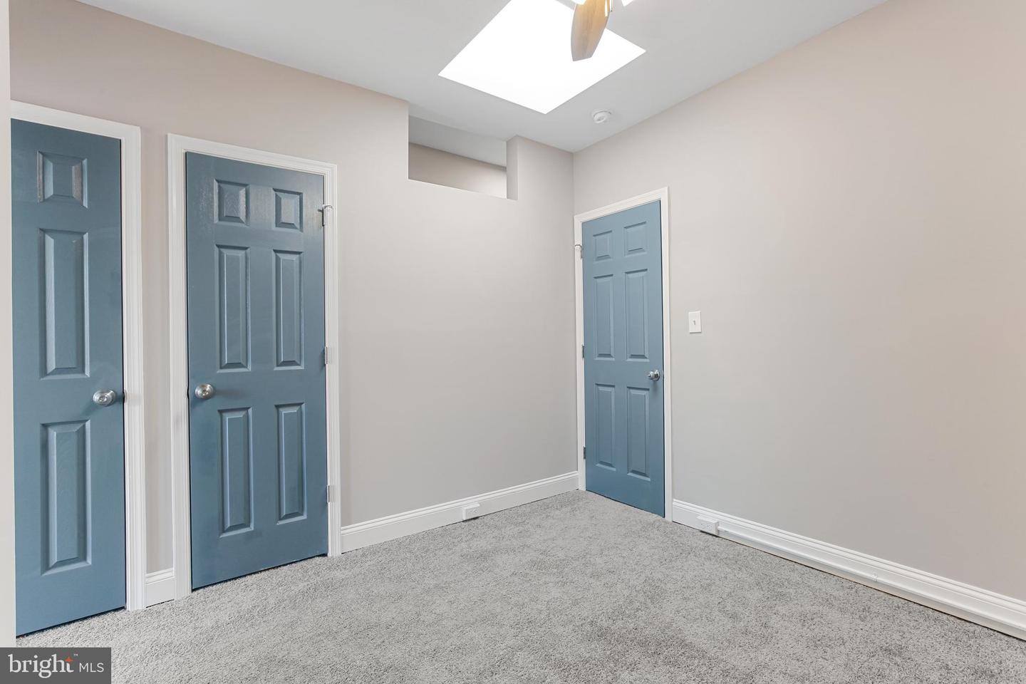 2712 W Mosher St Property Photo 24