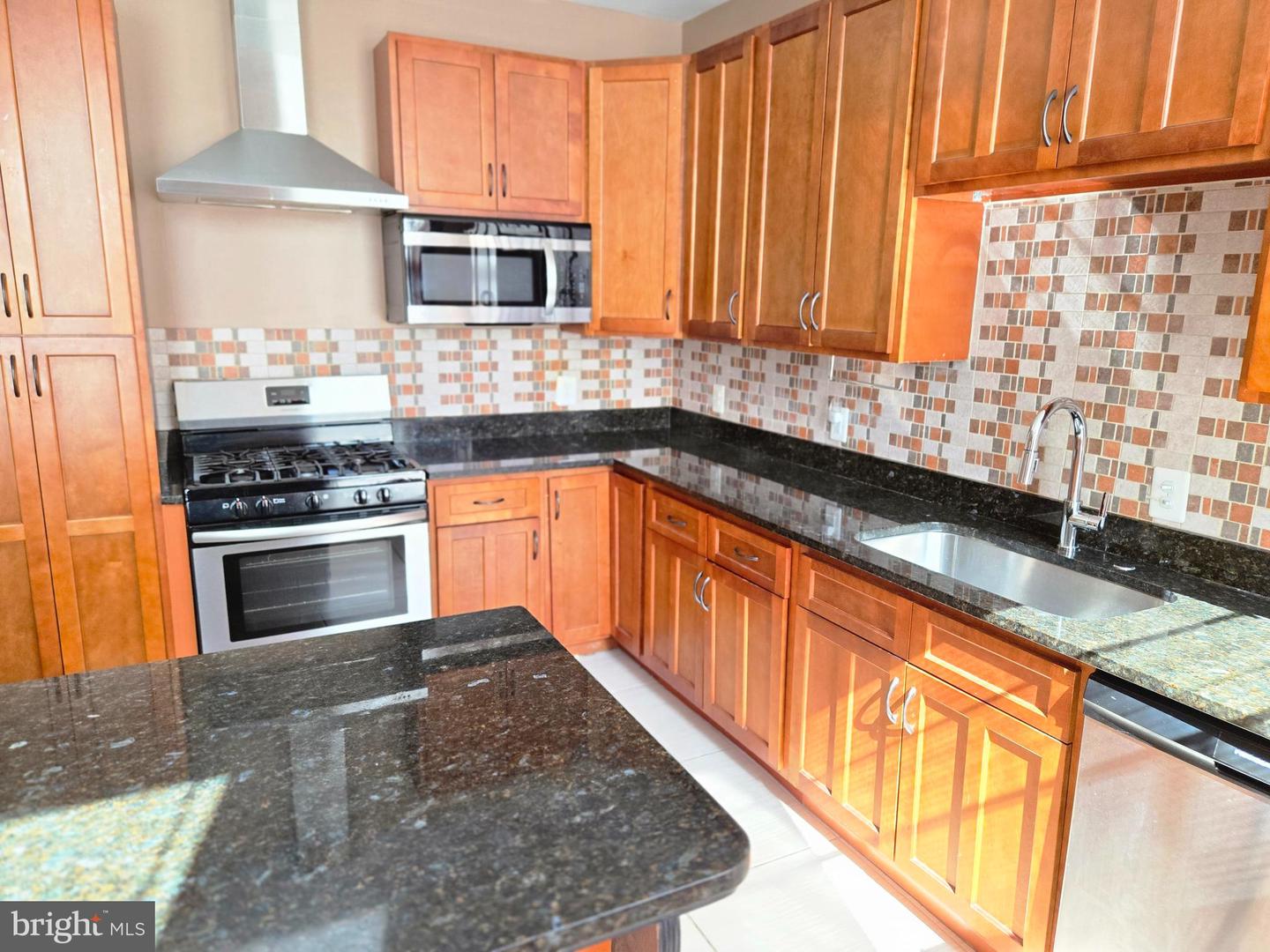804 Hollins St #1 Property Photo 7