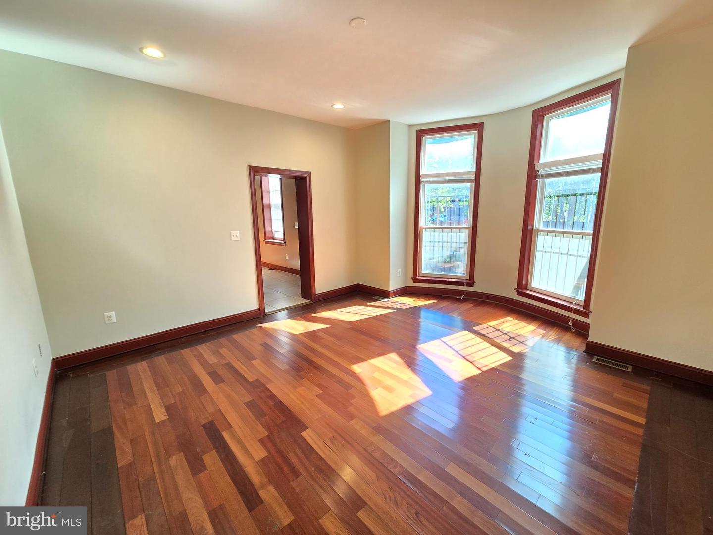 804 Hollins St #1 Property Photo 11