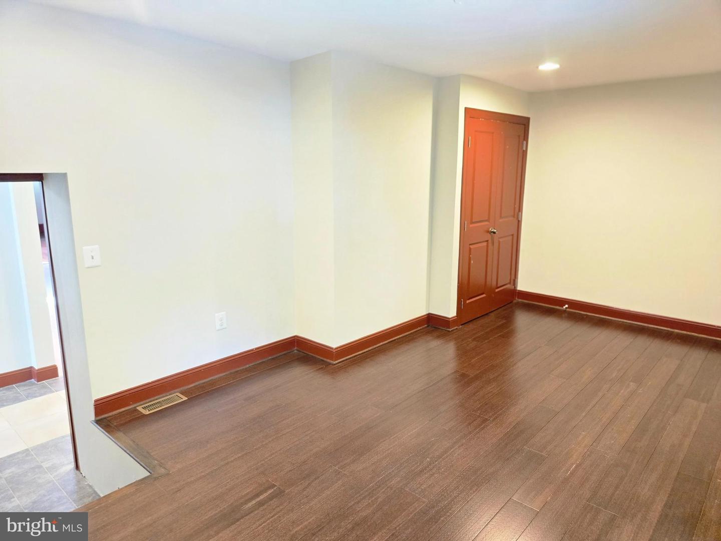 804 Hollins St #1 Property Photo 30