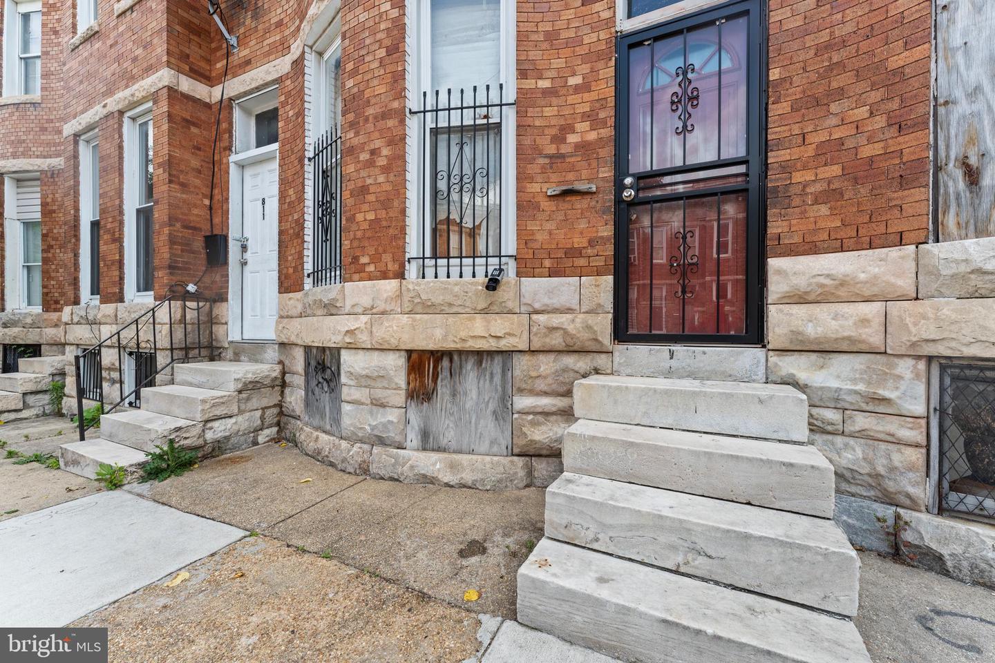 809 Appleton St Property Photo 1