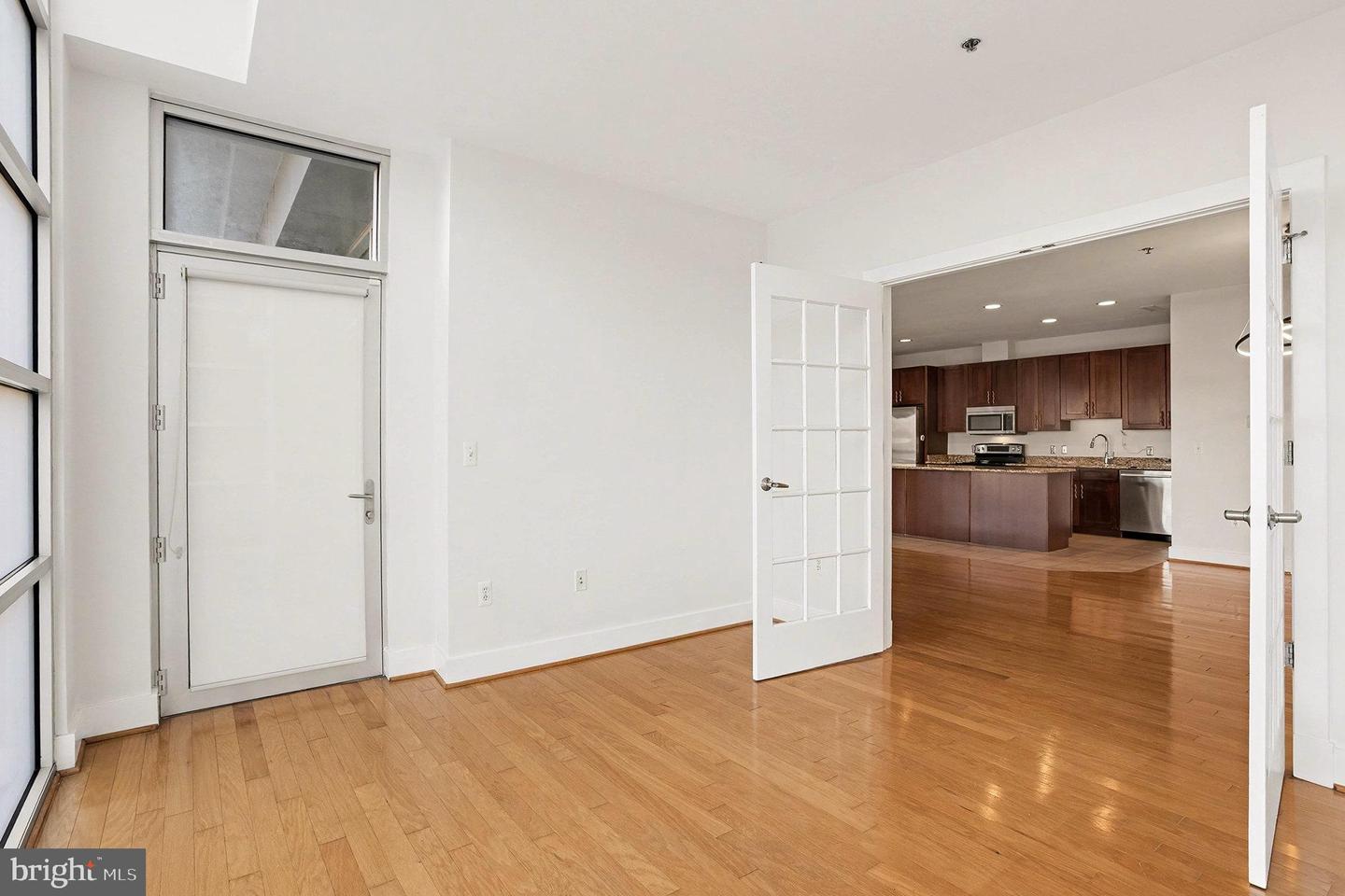 2772 Lighthouse Pt E #201 Property Photo 31