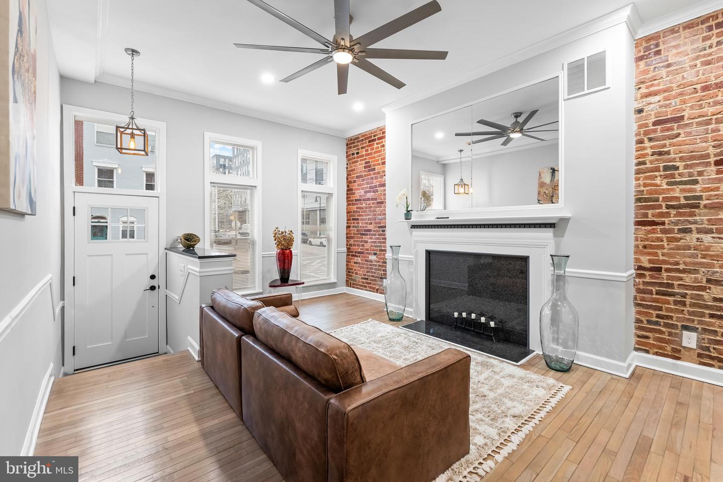 1003 W Fayette St Property Photo 11