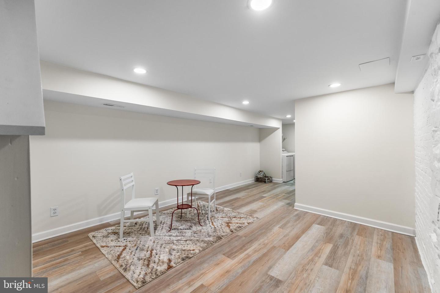 1003 W Fayette St Property Photo 56
