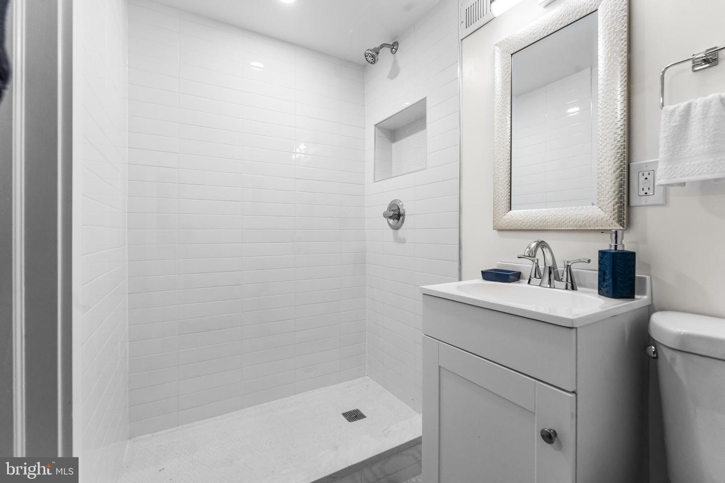 1003 W Fayette St Property Photo 68