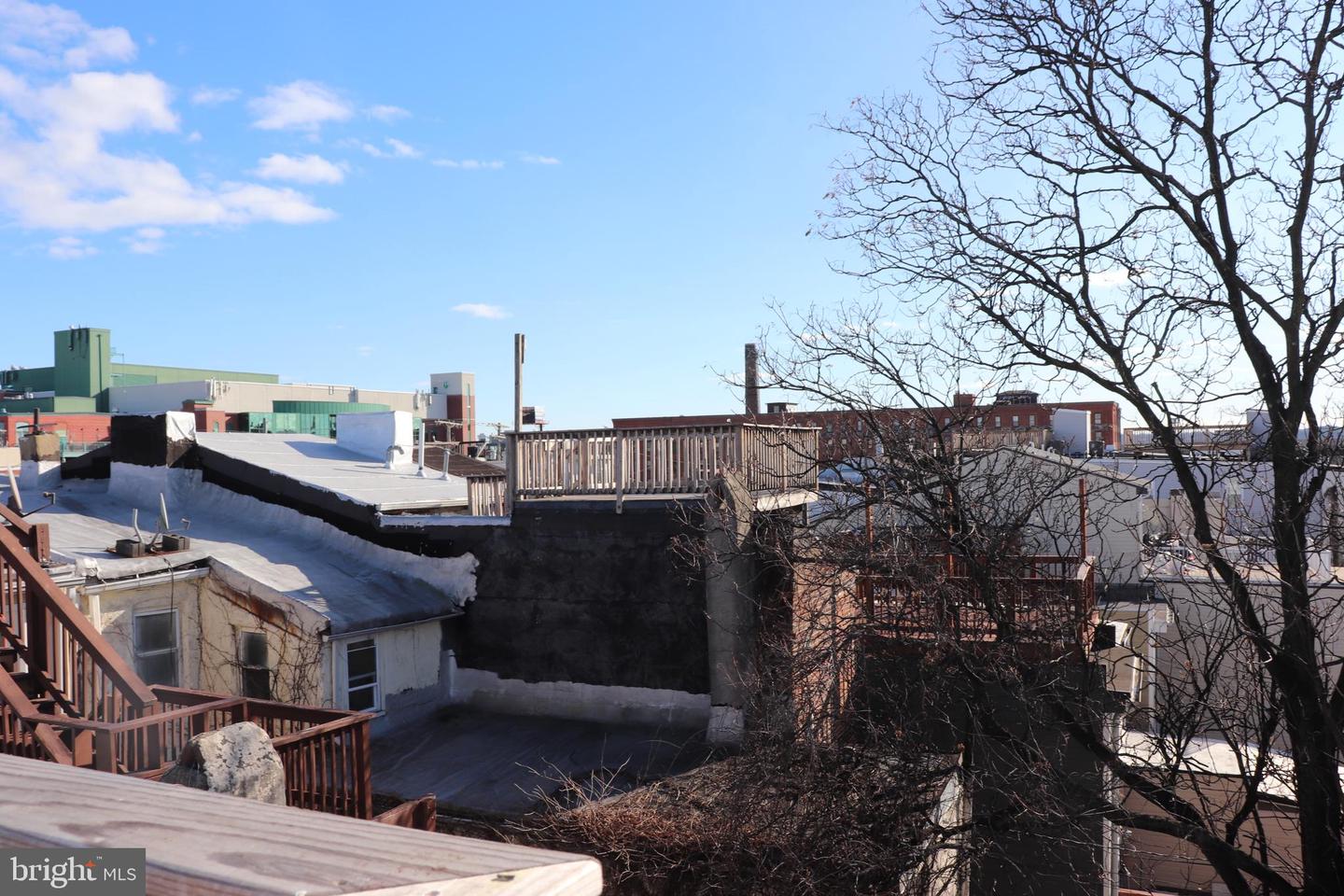 1707 Marshall St Property Photo 26