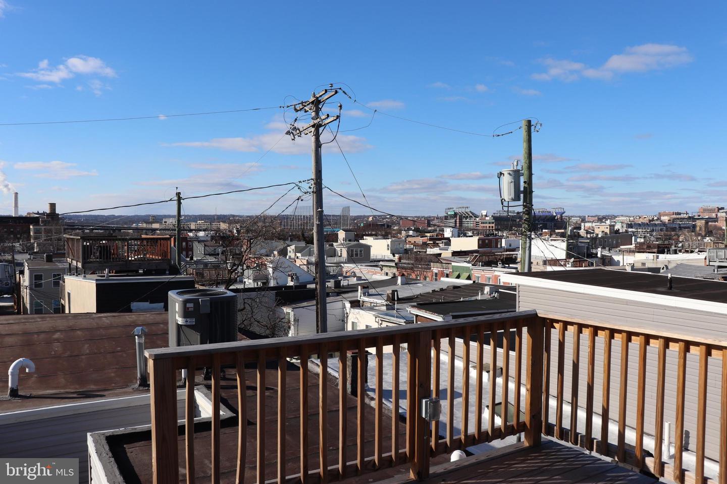 1707 Marshall St Property Photo 28