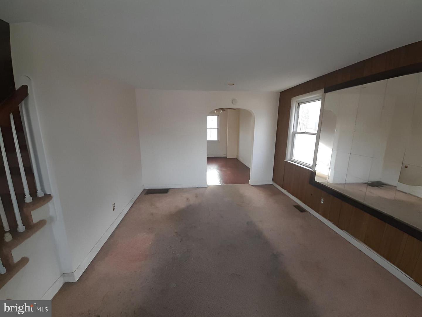 5619 Wesley Ave Property Photo 4