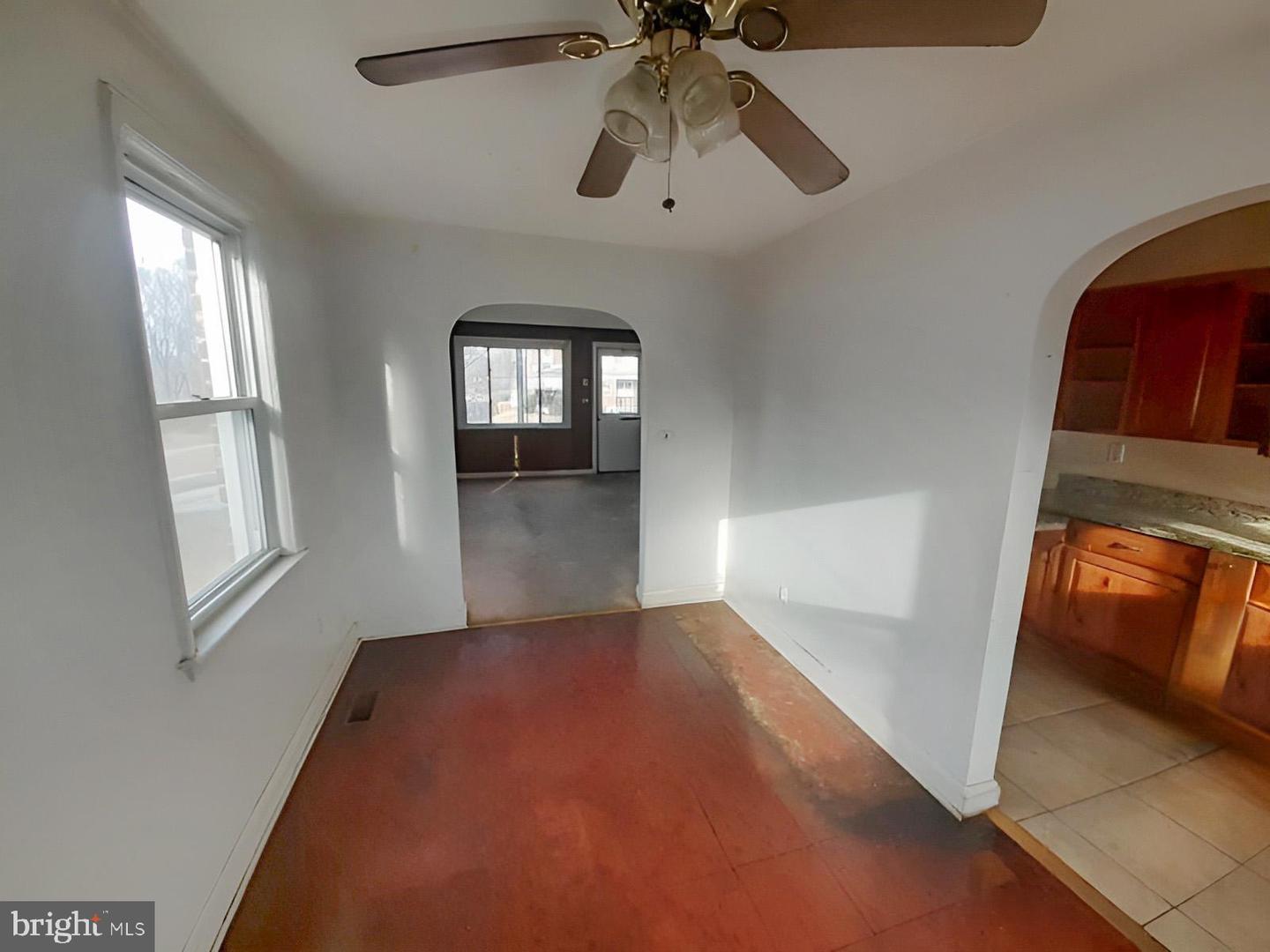 5619 Wesley Ave Property Photo 7