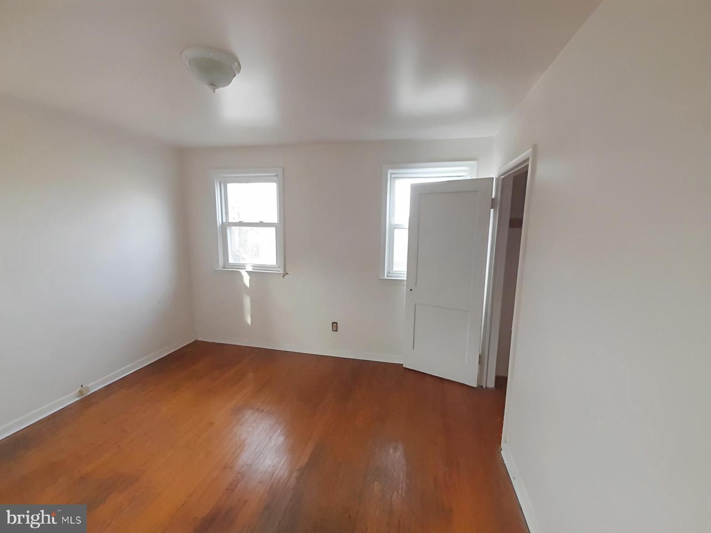 5619 Wesley Ave Property Photo 29