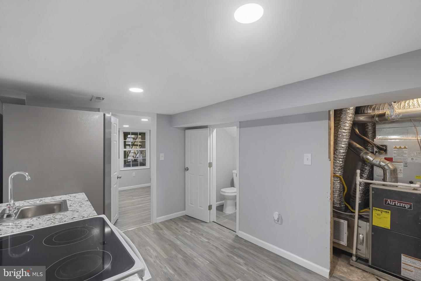 50 Stockton St Property Photo 14