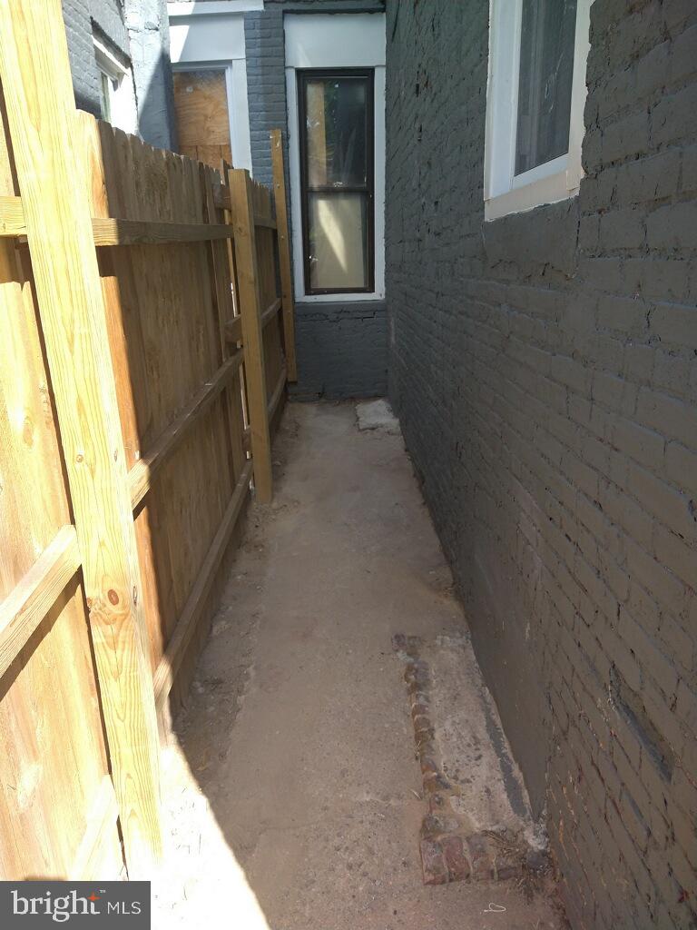 1304 Ensor St Property Photo 2