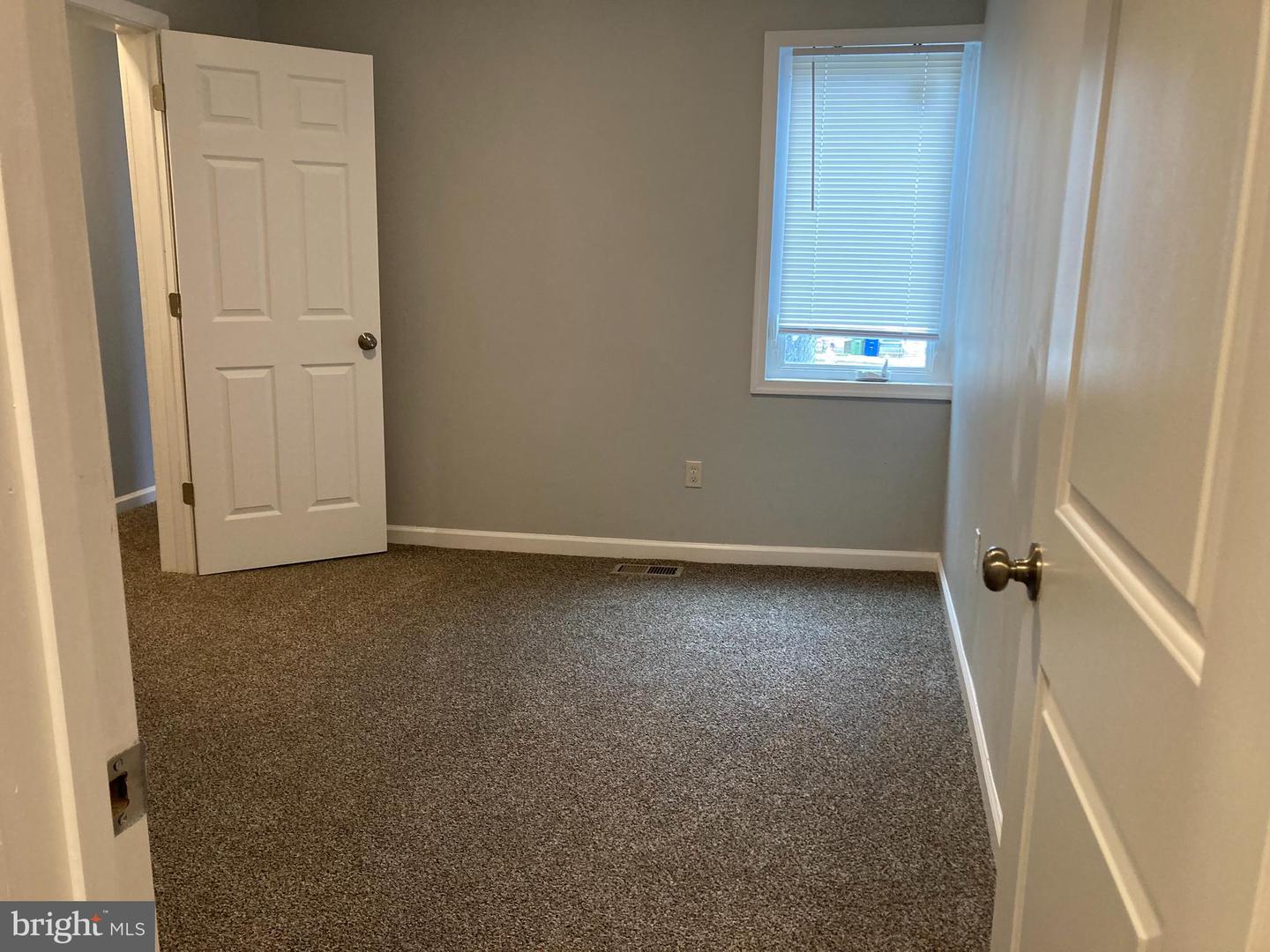1304 Ensor St Property Photo 13
