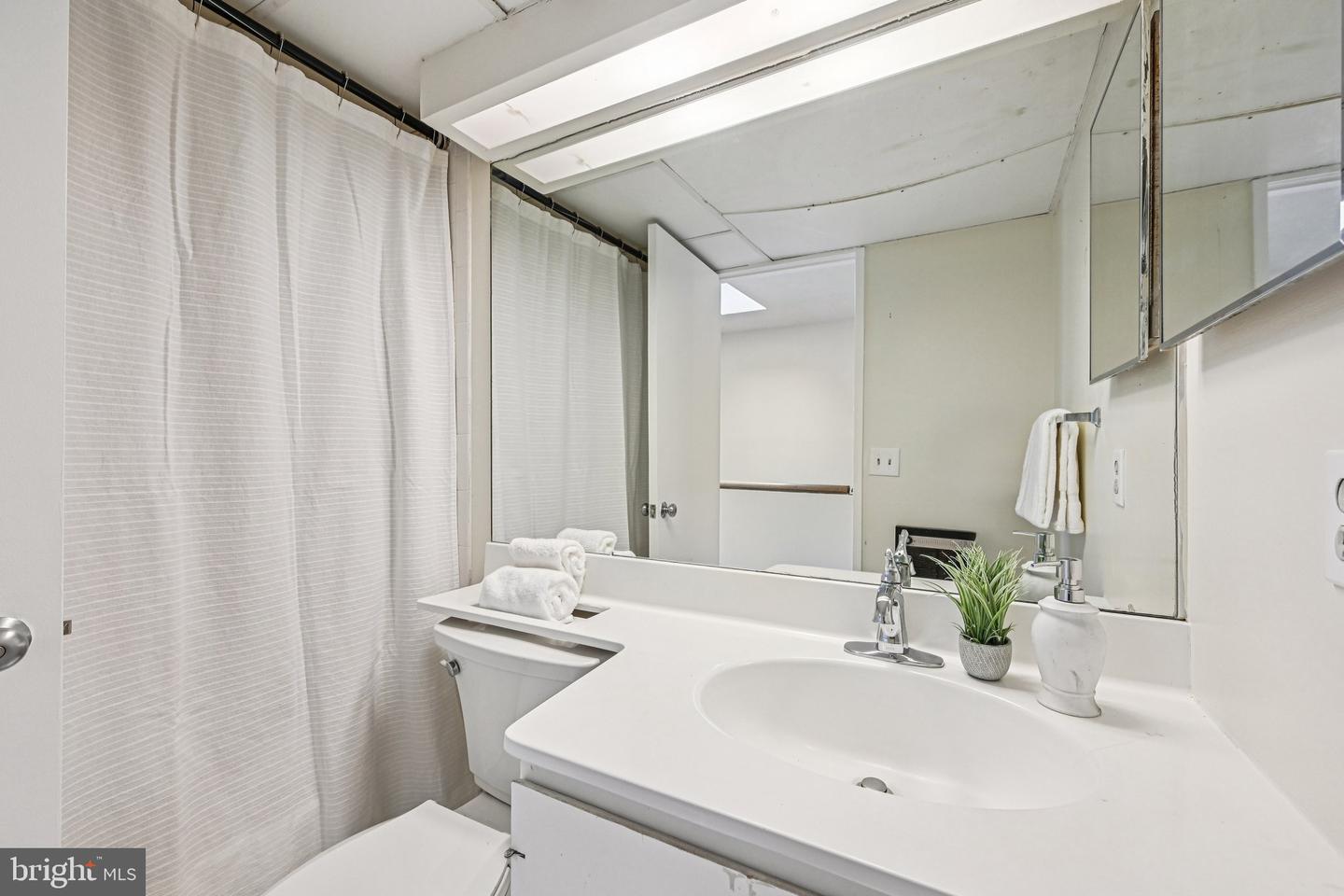 2303 Bayleaf Ct Property Photo 25