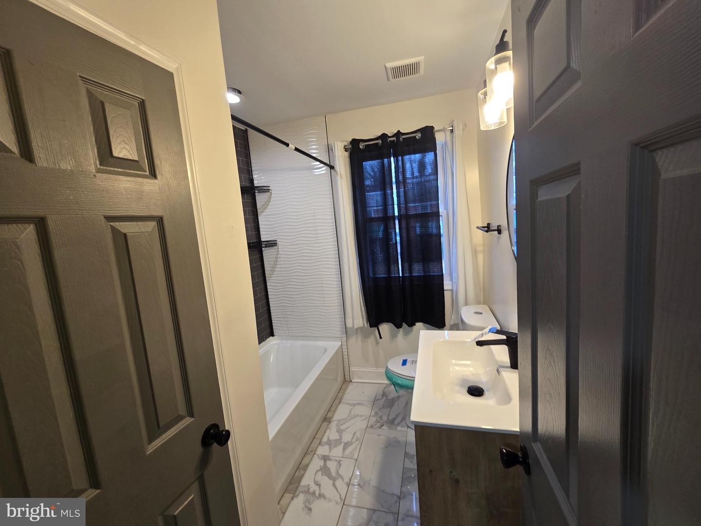 3213 Leighton Ave Property Photo 17
