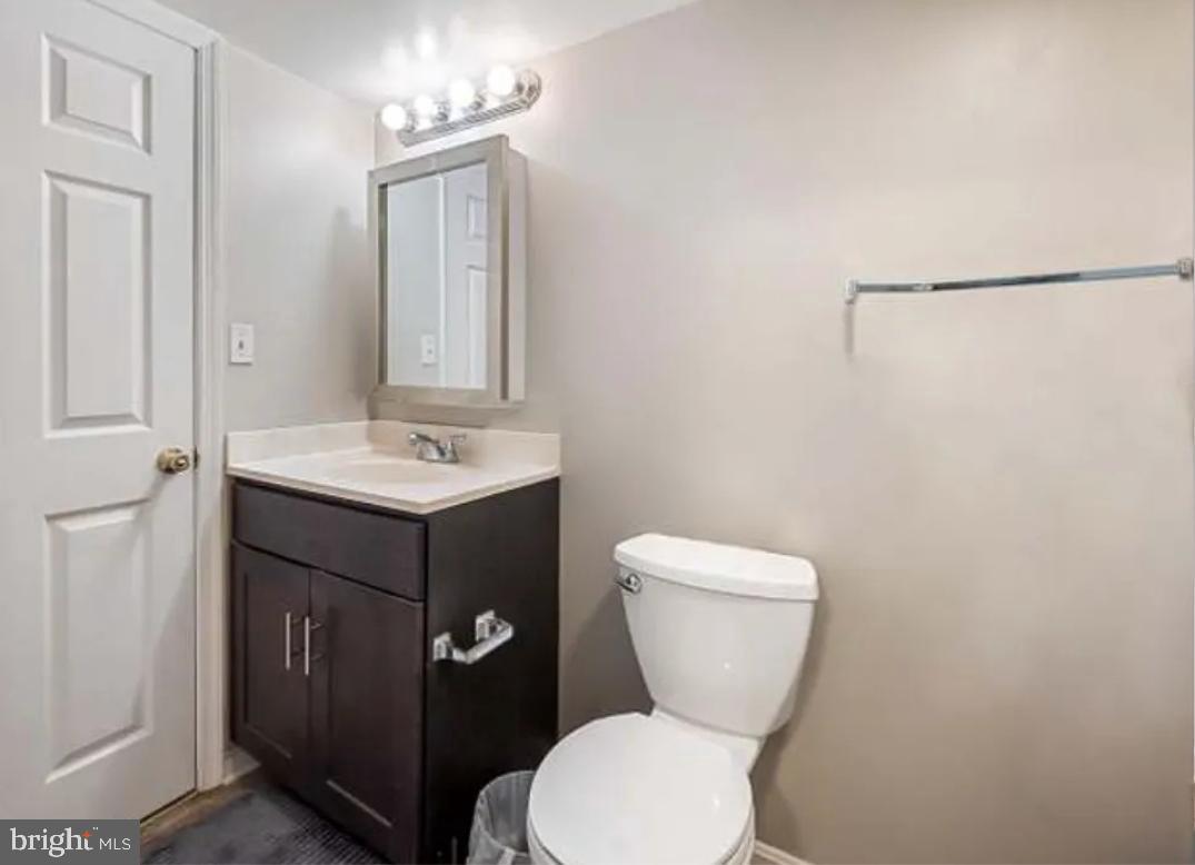 2128 Fleet St #1 Property Photo 7