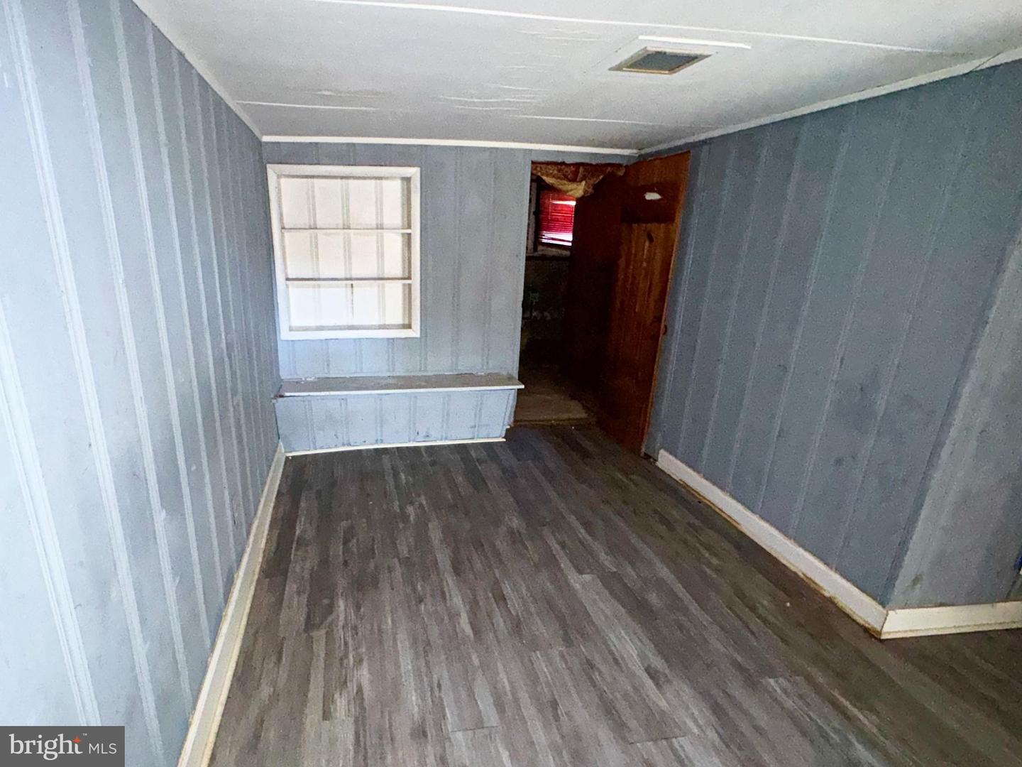 1687 Darley Ave Property Photo 21