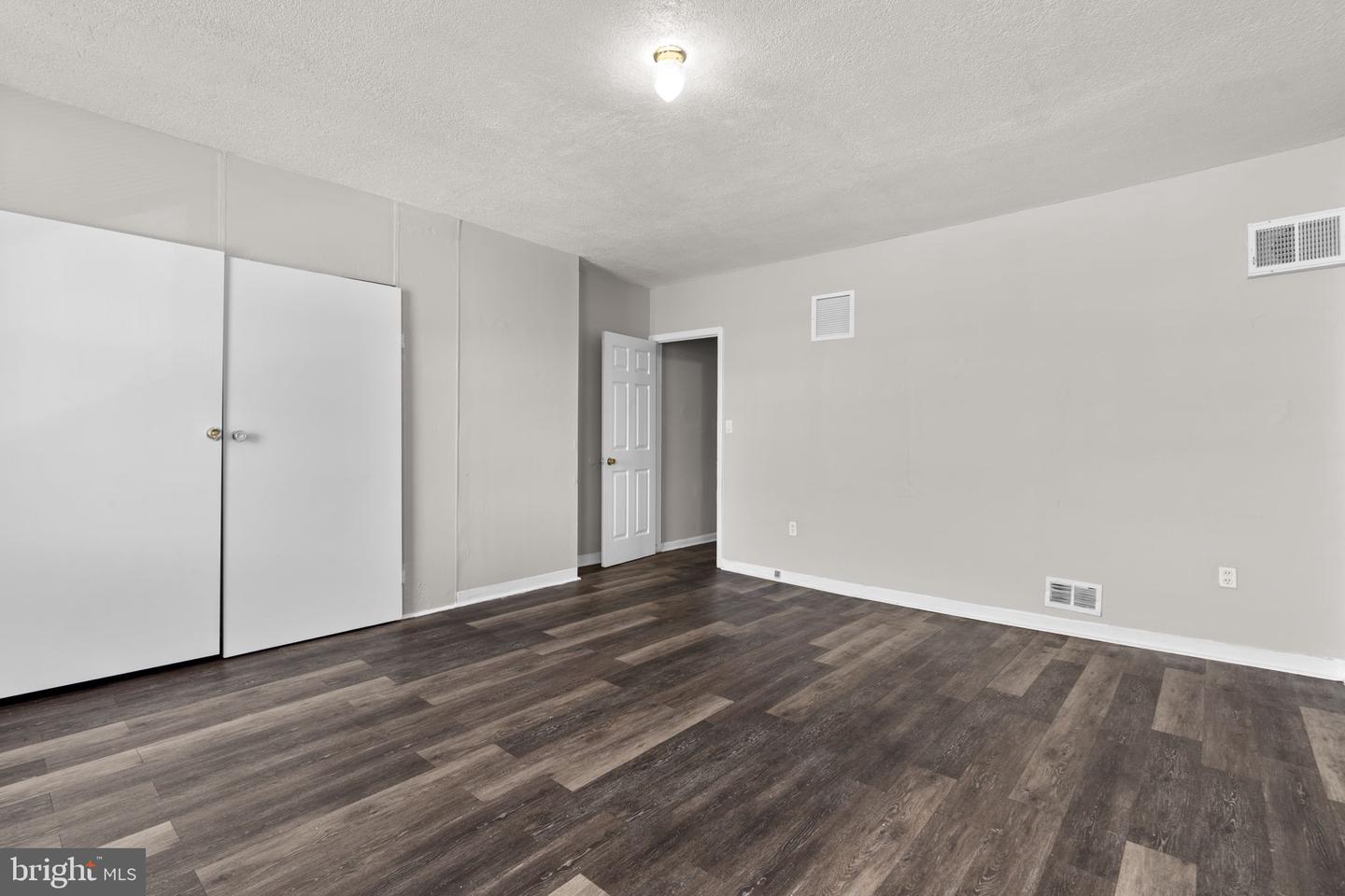 517 Mosher St Property Photo 16
