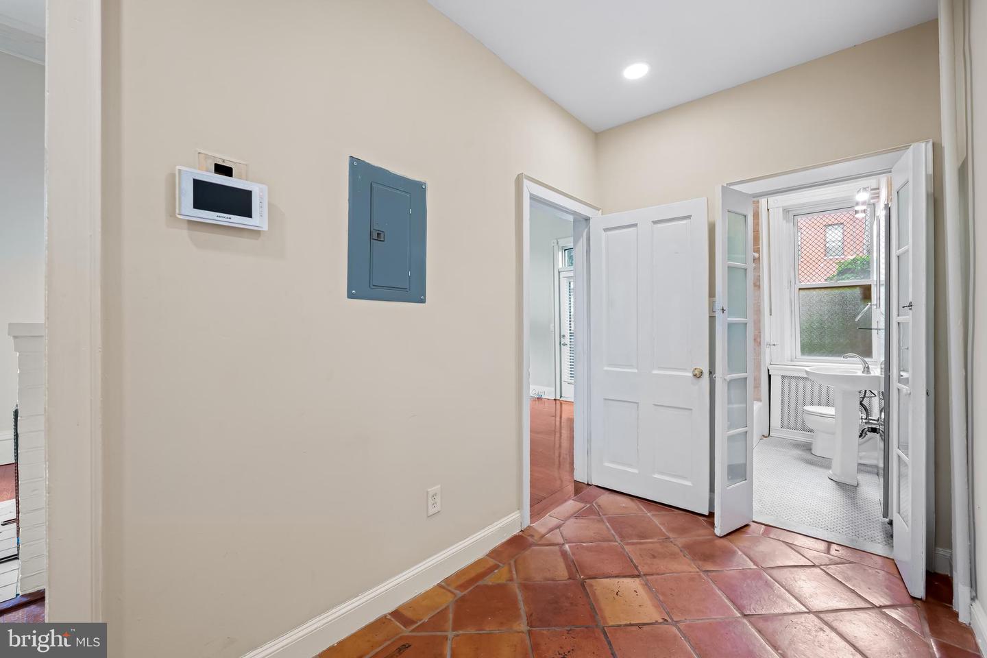 1700 Park Ave Property Photo 17