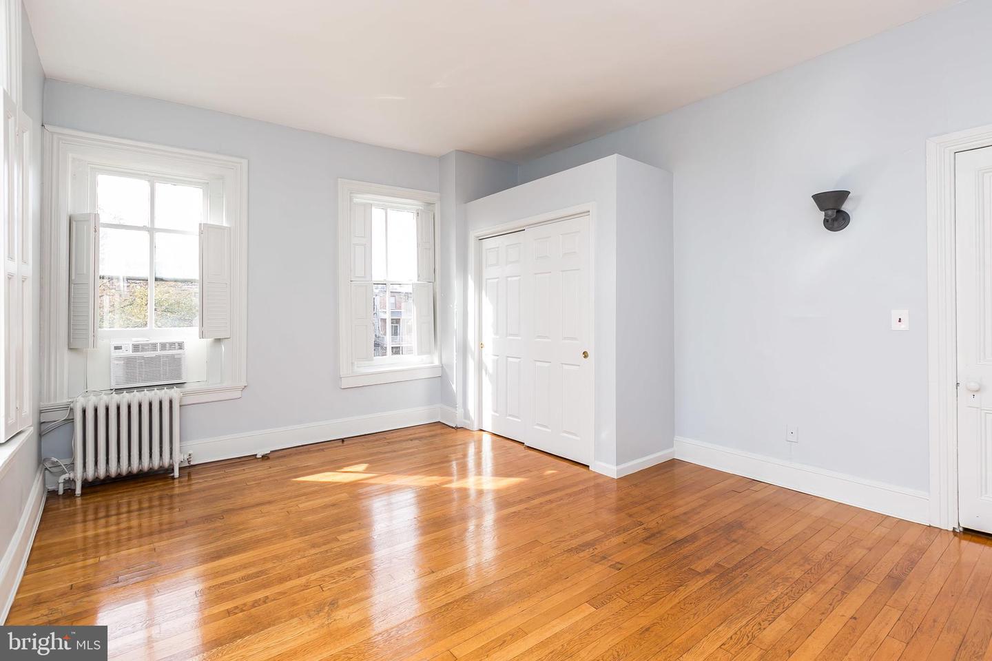 1700 Park Ave Property Photo 22