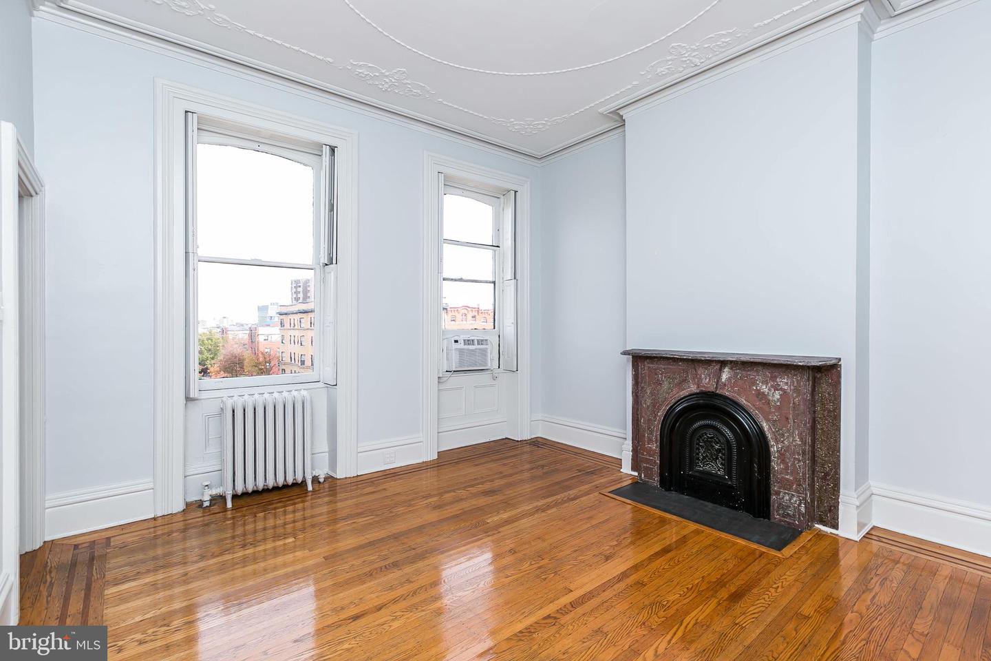 1700 Park Ave Property Photo 41