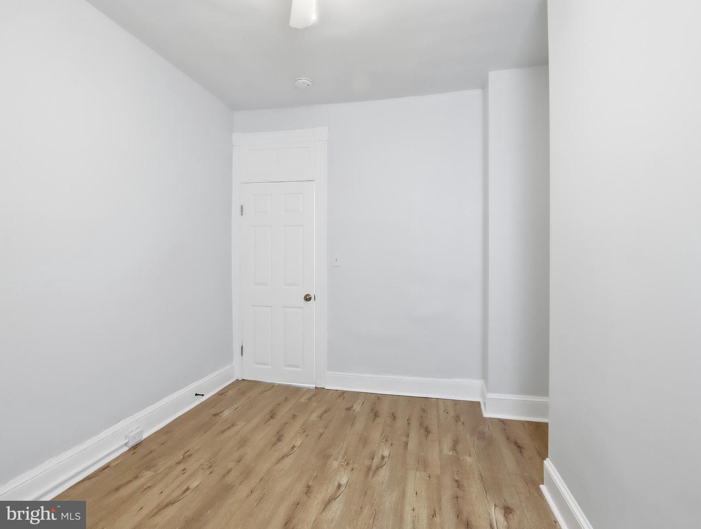 1724 Payson St N Property Photo 32