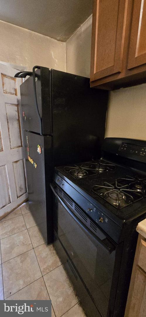 MDBA2199990 Property Photo 6