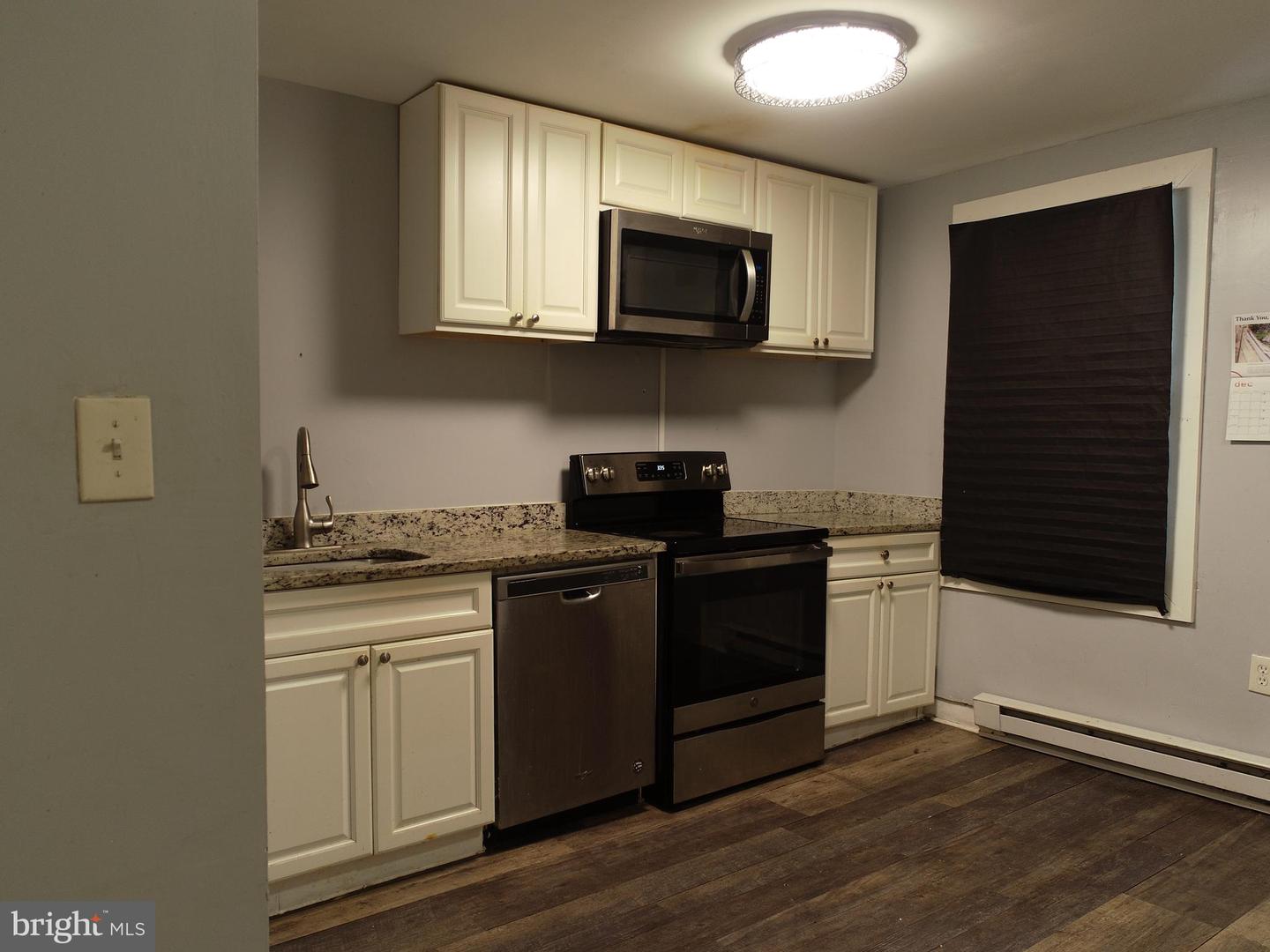 6556 Parnell Ave Property Photo 1