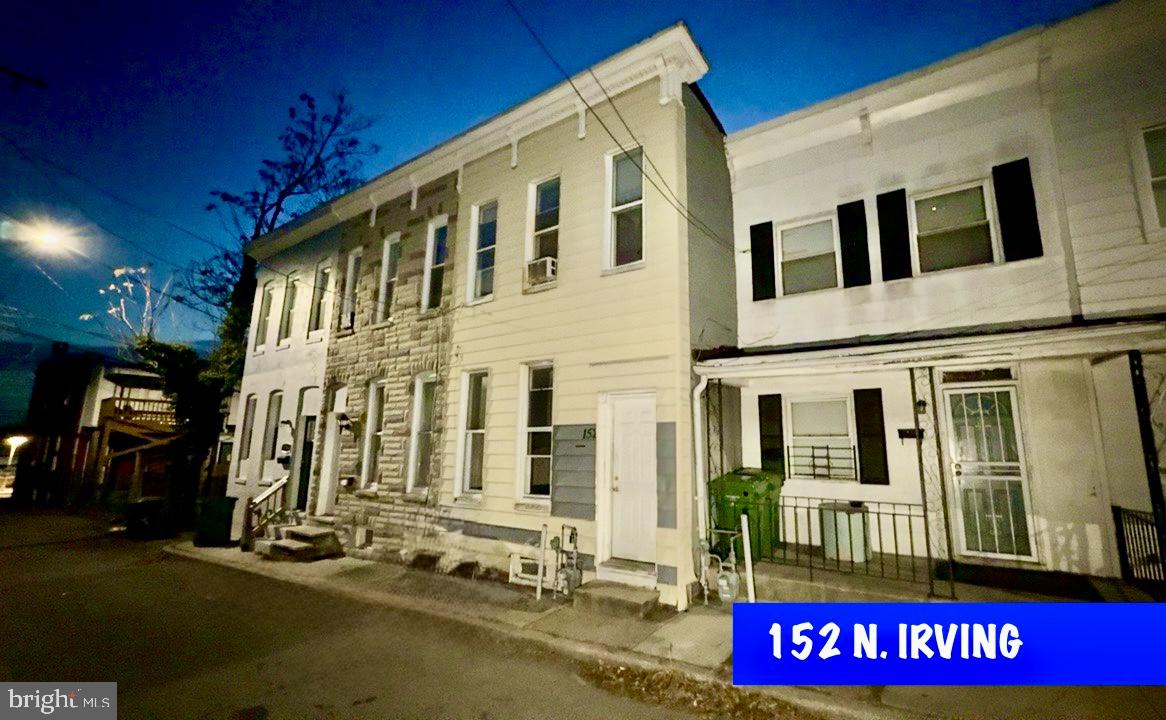 152 IRVING ST Property Photo 1