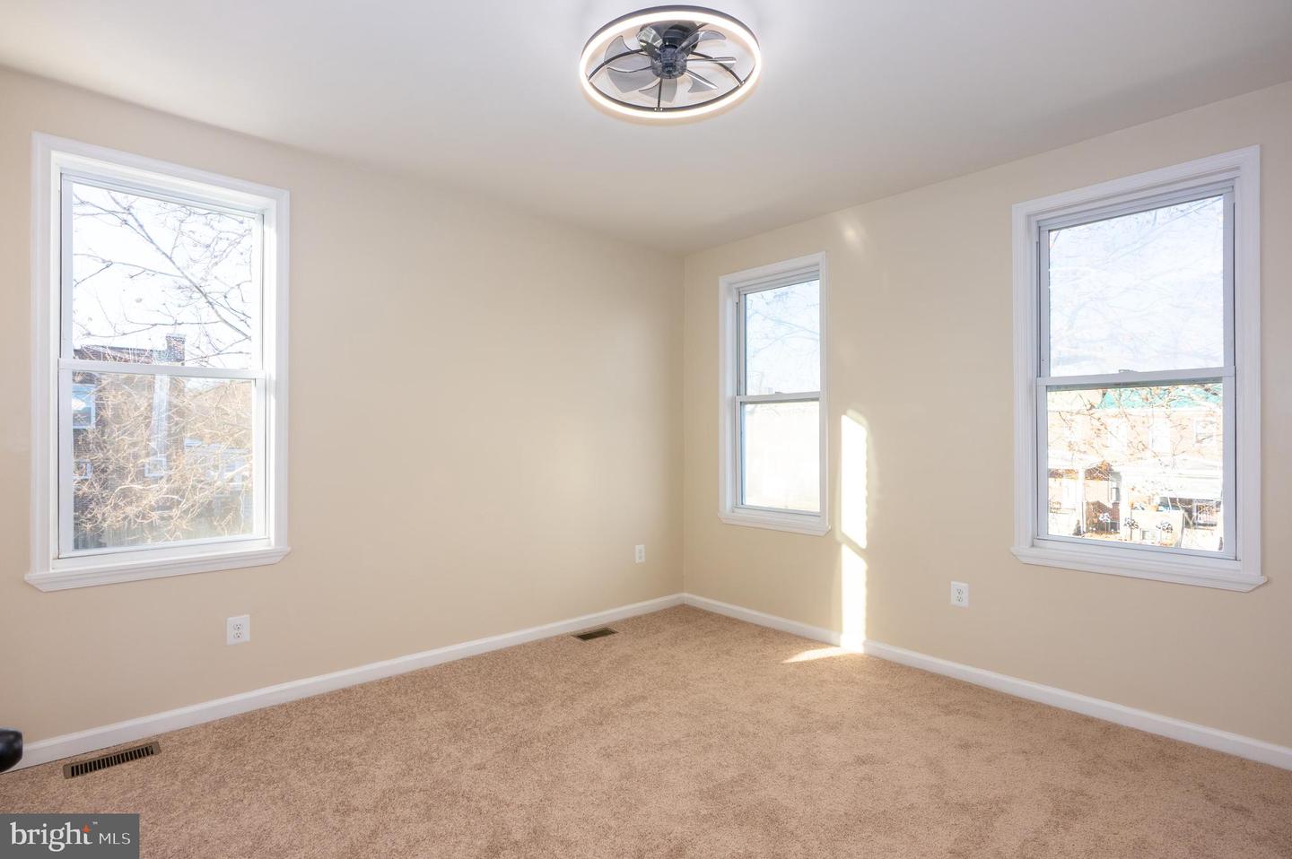3121 Sequoia Ave Property Photo 22