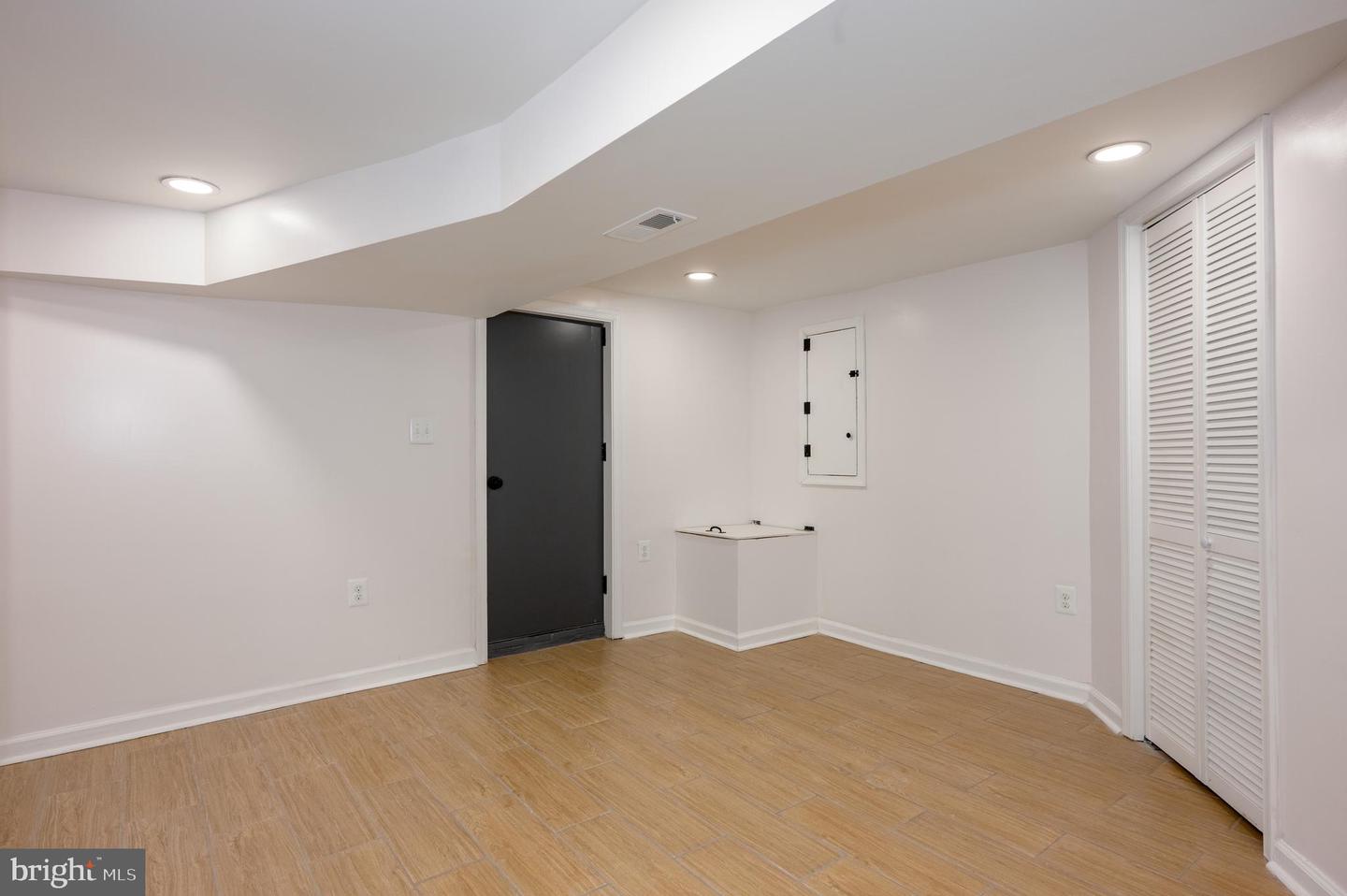 3121 Sequoia Ave Property Photo 24