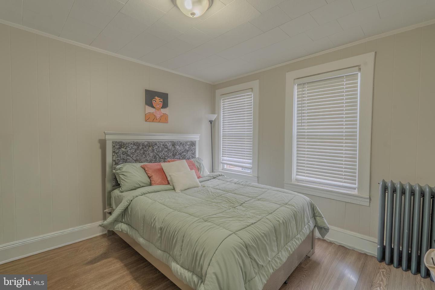 4909 Litchfield Ave Property Photo 10