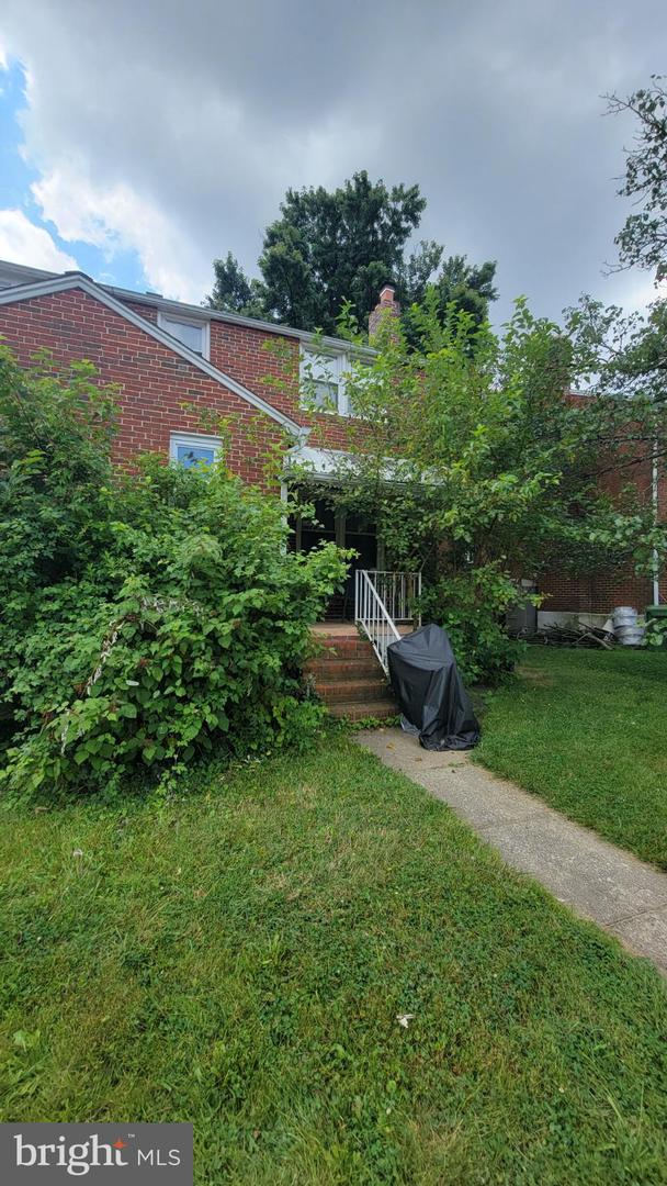 5105 PLYMOUTH Property Photo 1