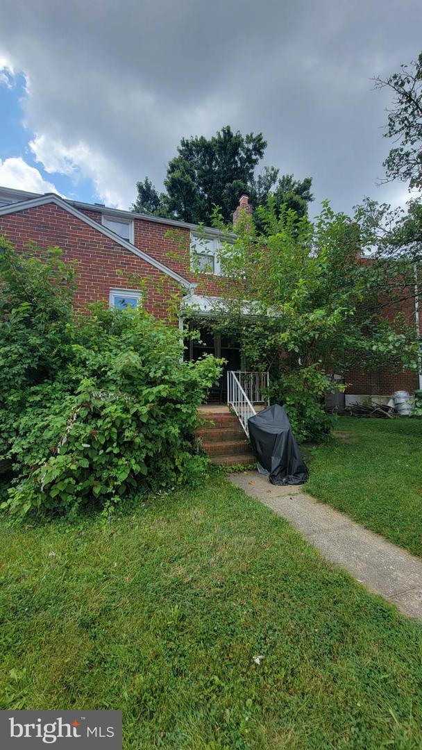 5105 Plymouth Property Photo 7