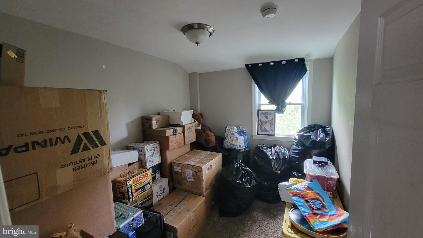 5105 Plymouth Property Photo 8
