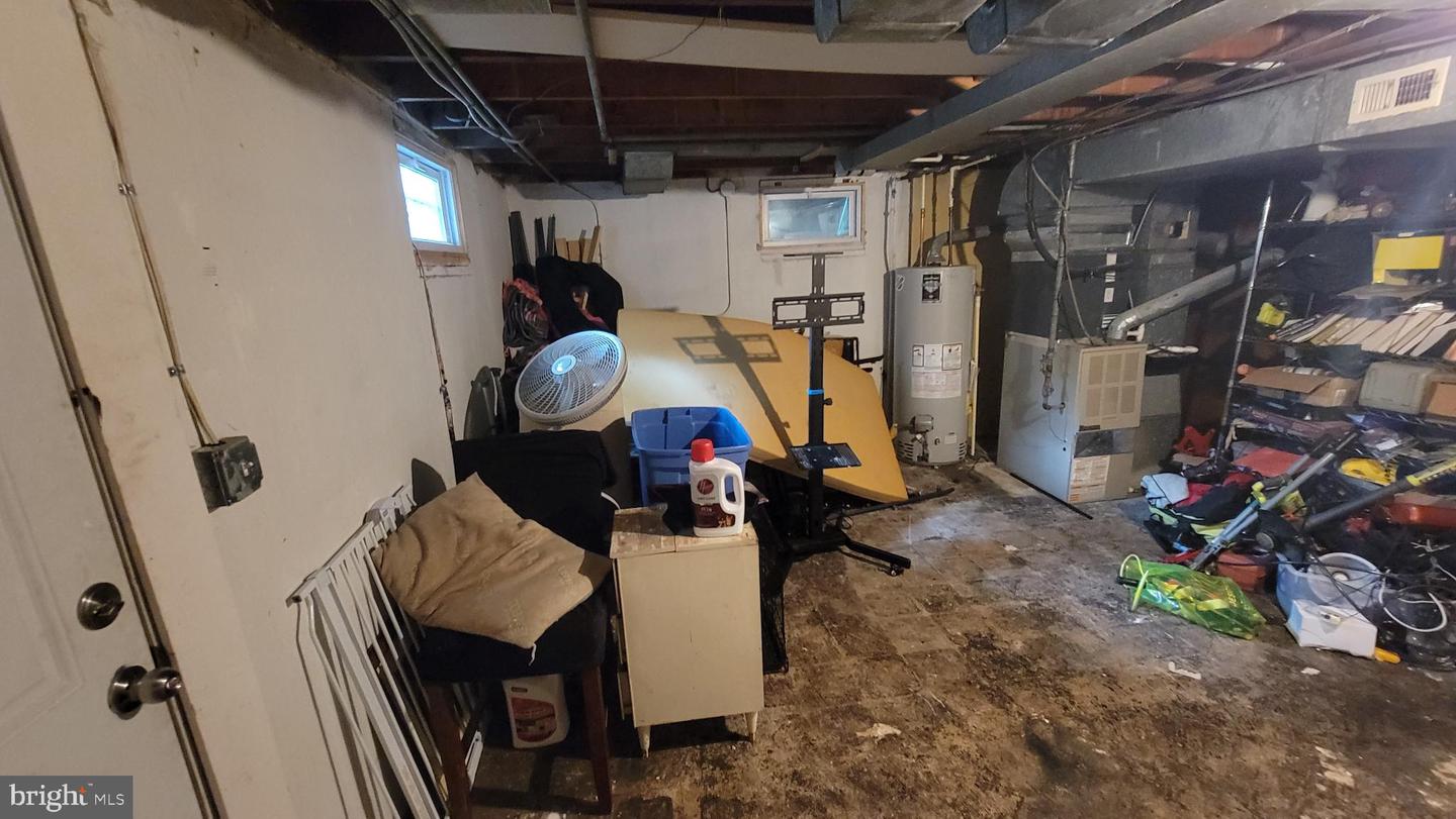 5105 Plymouth Property Photo 15