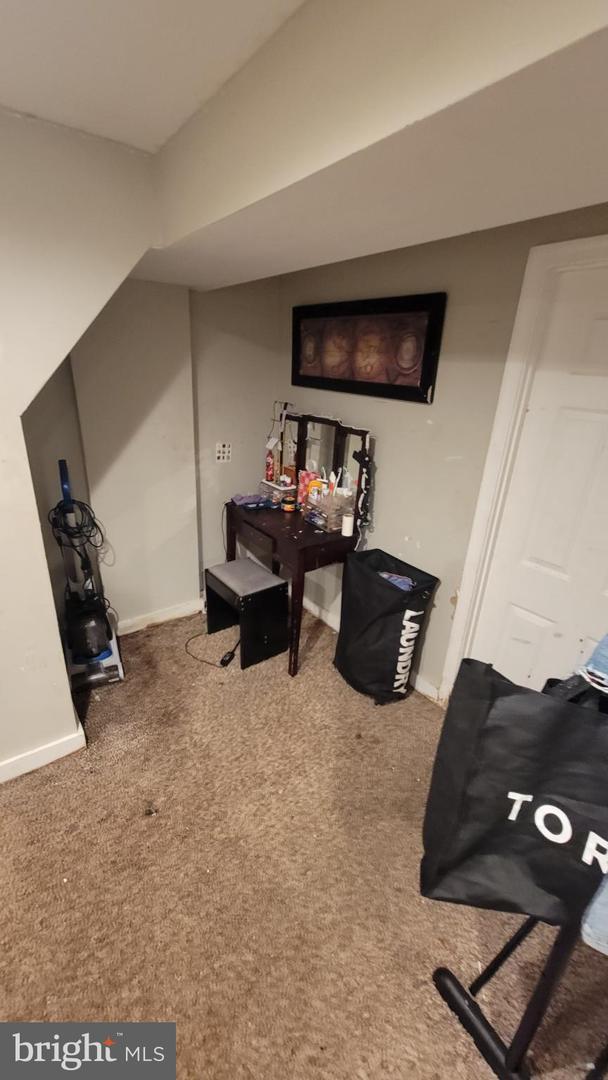 5105 Plymouth Property Photo 19