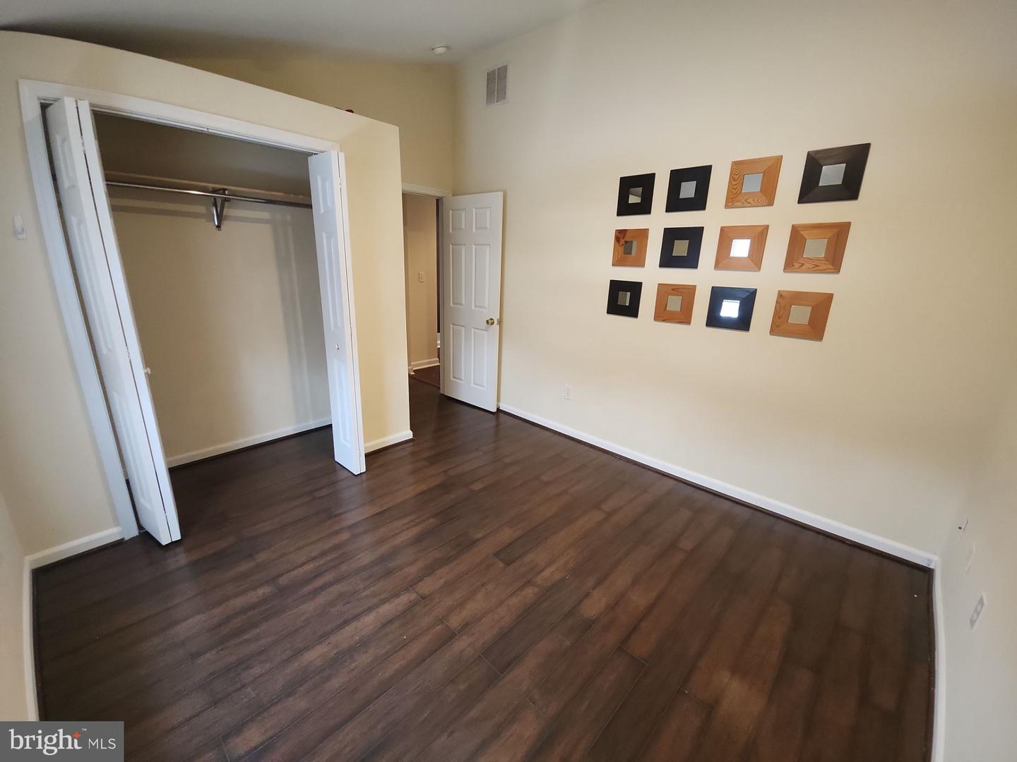 2804 Christopher Ave Property Photo 25