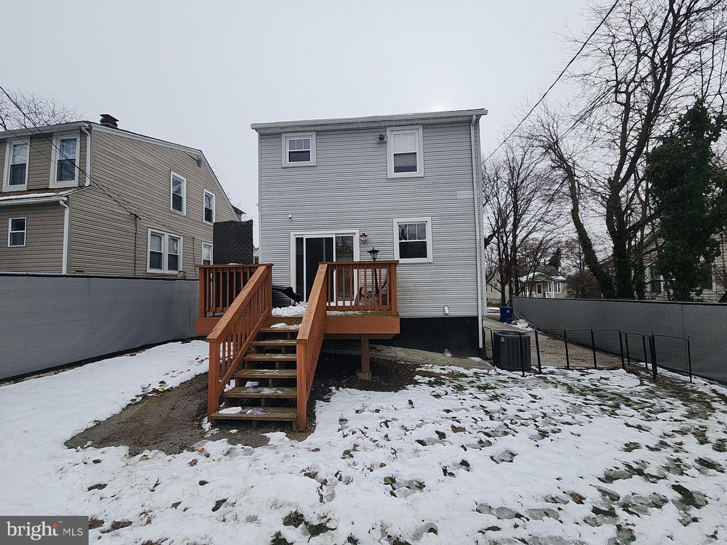 2804 Christopher Ave Property Photo 27