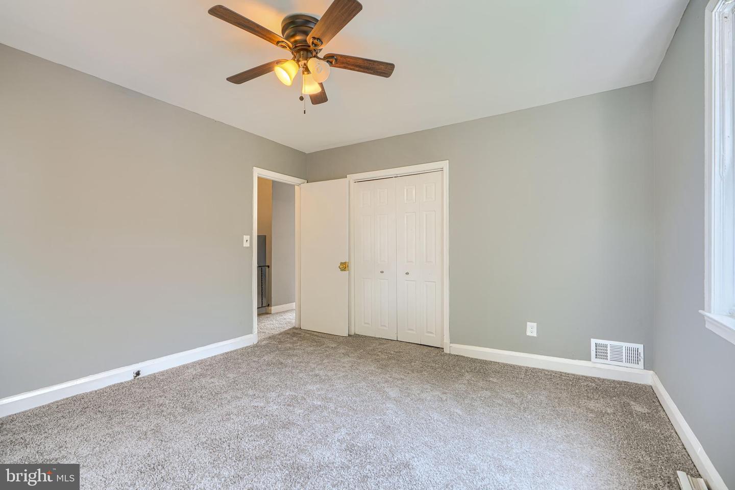 6227 Pioneer Dr Property Photo 17