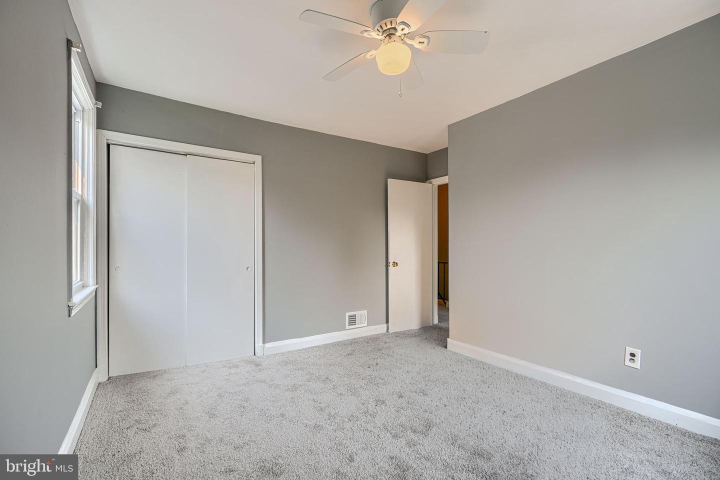 6227 Pioneer Dr Property Photo 24