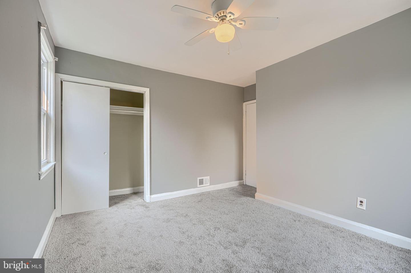 6227 Pioneer Dr Property Photo 25